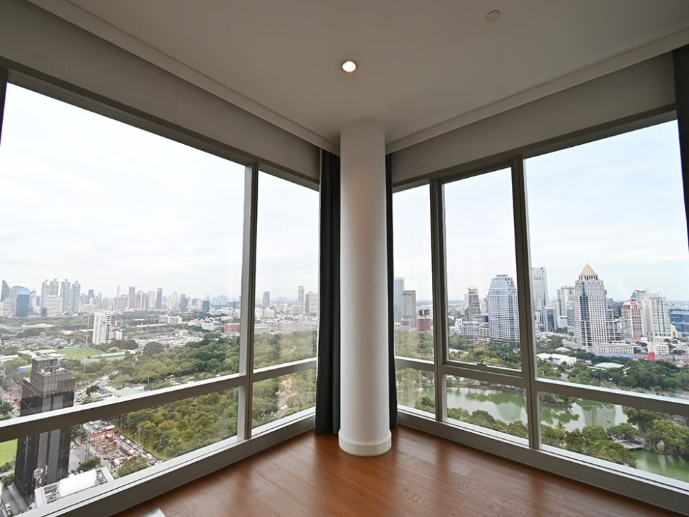 185 Rajadamri 3bed 3bath 202sqm. 91,000,000 Stunning Lumpini view Am: 0656199198