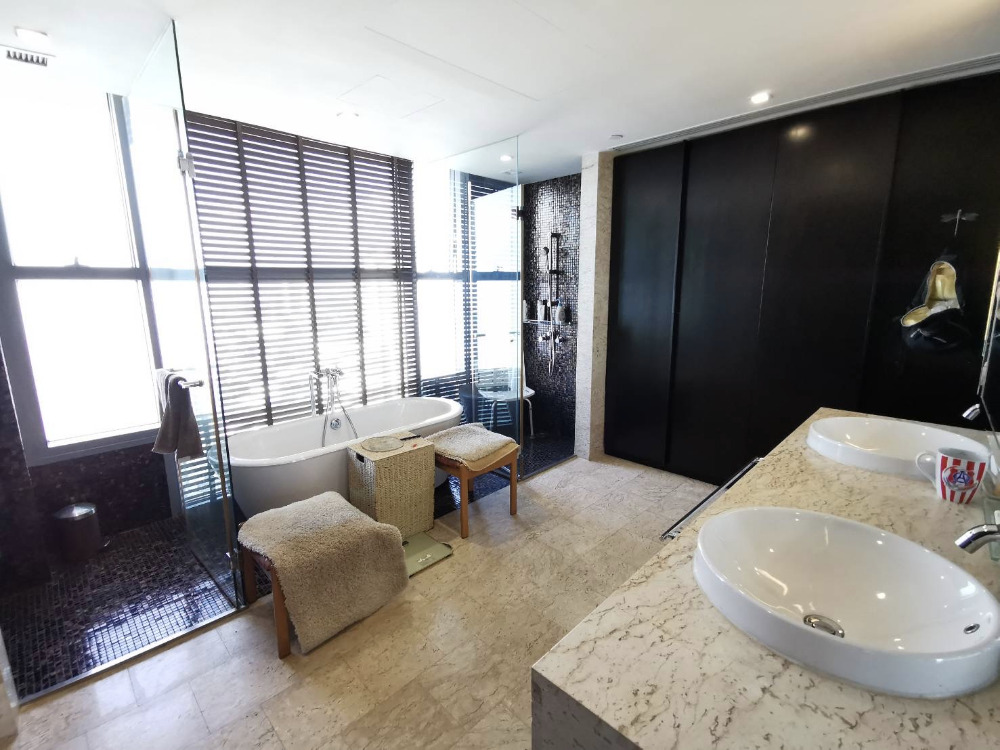 The Pano 3bed 4bath 243.65sqm. 39,500,000 Am: 0656199198