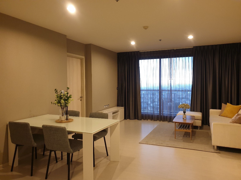 Rhythm Sukhumvit 42 78sqm. 2bed 2bath 14,900,000 Am: 0656199198