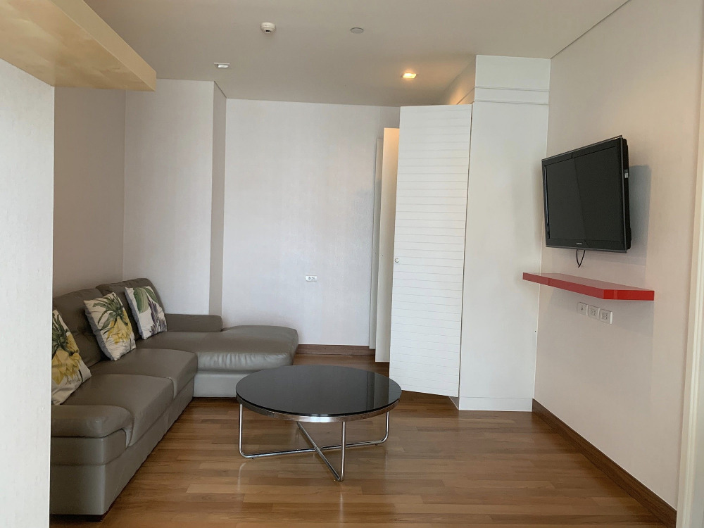 Ivy Thonglor 4bed 4bath 186sqm. 130,000/mth Am: 0656199198