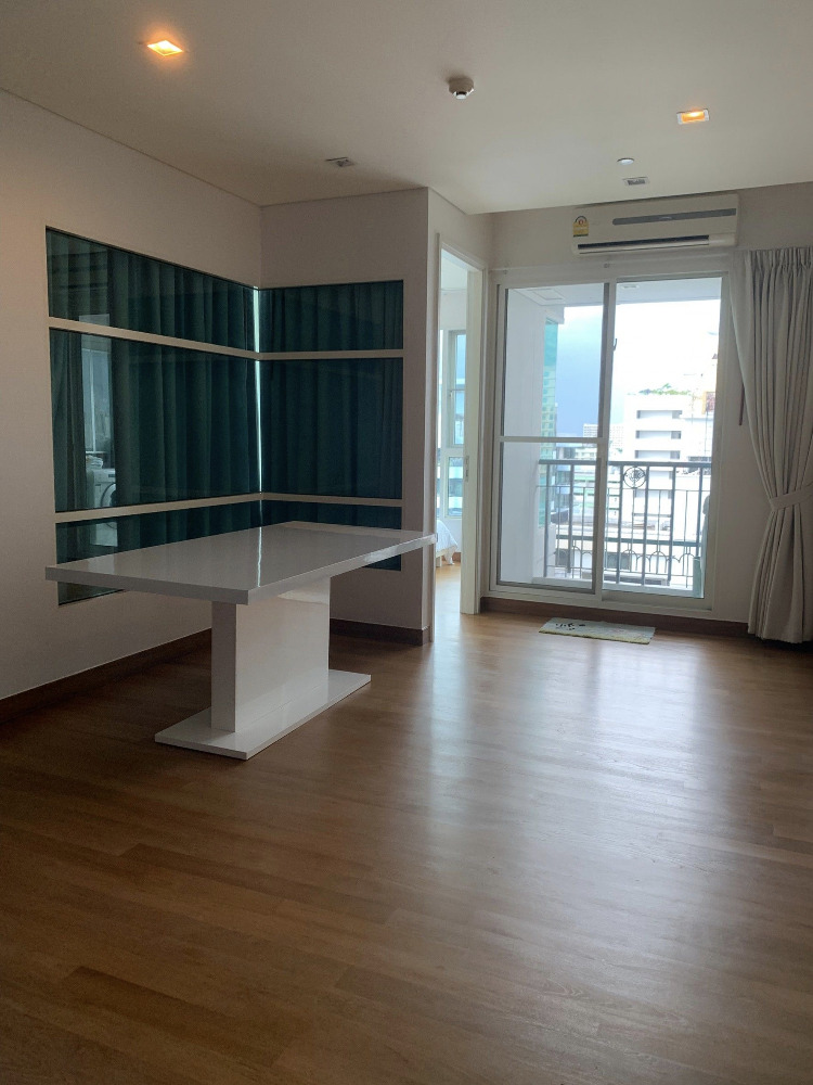 Ivy Thonglor 4bed 4bath 186sqm. 130,000/mth Am: 0656199198