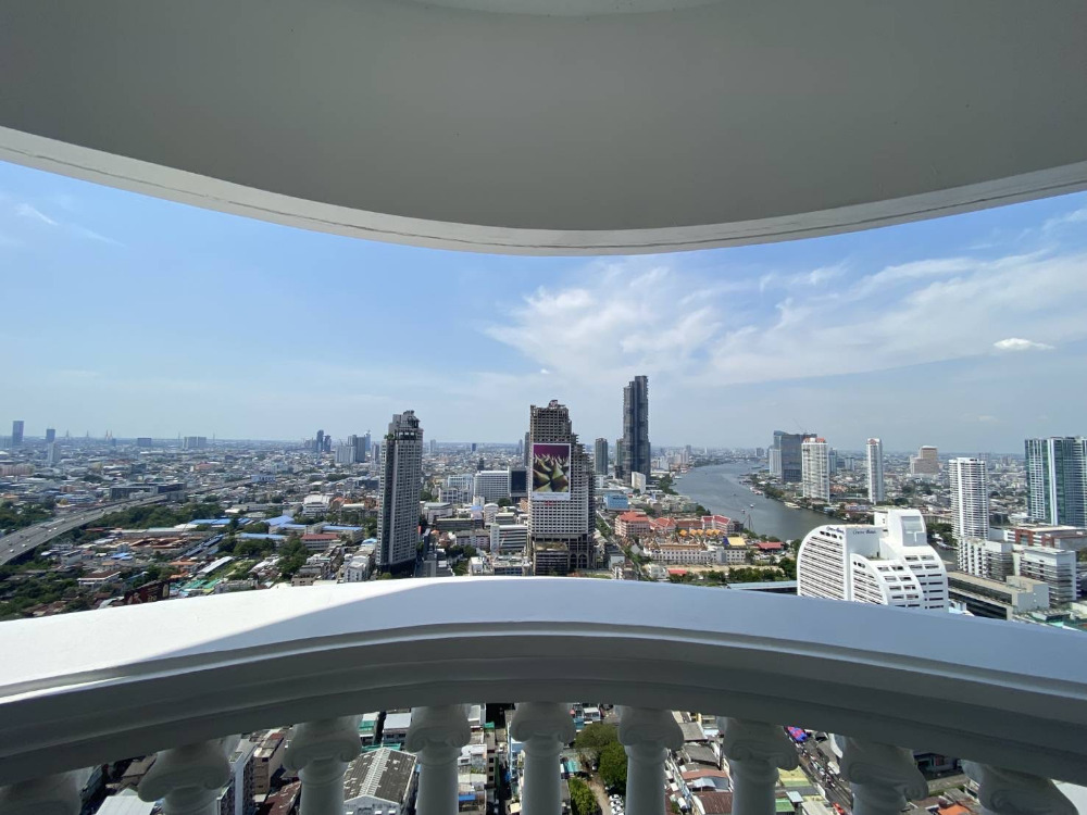 State tower Silom 173.84sqm. 16,000,000 Am: 0656199198