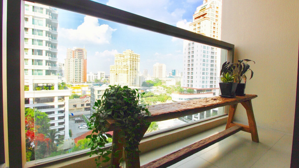 The XXXIX sukhumvit 39 2bed 2bath 81.58sqm. 25,600,000 Am: 0656199198