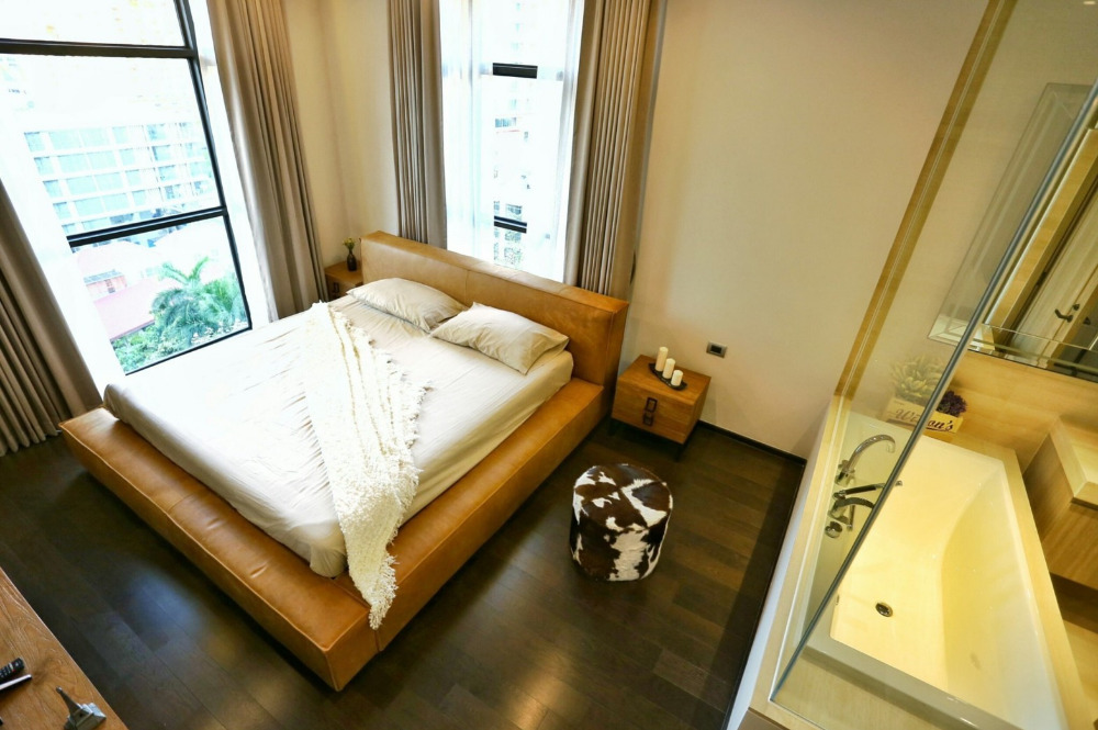 The XXXIX sukhumvit 39 2bed 2bath 81.58sqm. 25,000,000 Am: 0656199198