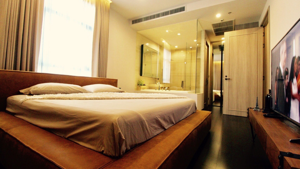 The XXXIX sukhumvit 39 2bed 2bath 81.58sqm. 25,000,000 Am: 0656199198