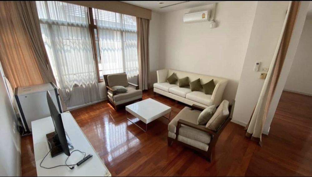 Baan Sansiri Sukhumvit 67 4bed 5bath 110sqwah 490sqm. 122,000,000 Am: 0656199198