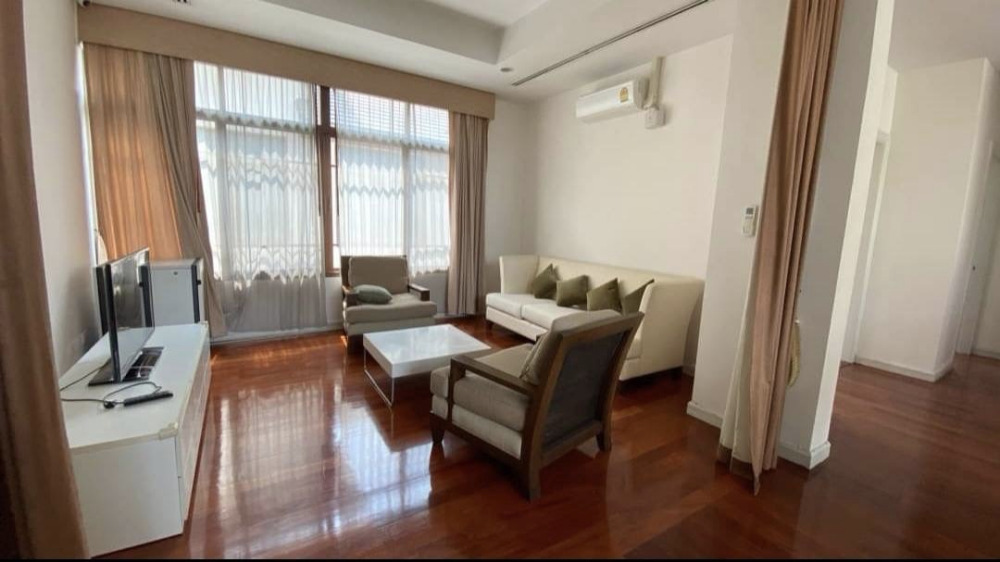 Baan Sansiri Sukhumvit 67 4bed 5bath 110sqwah 490sqm. 122,000,000 Am: 0656199198