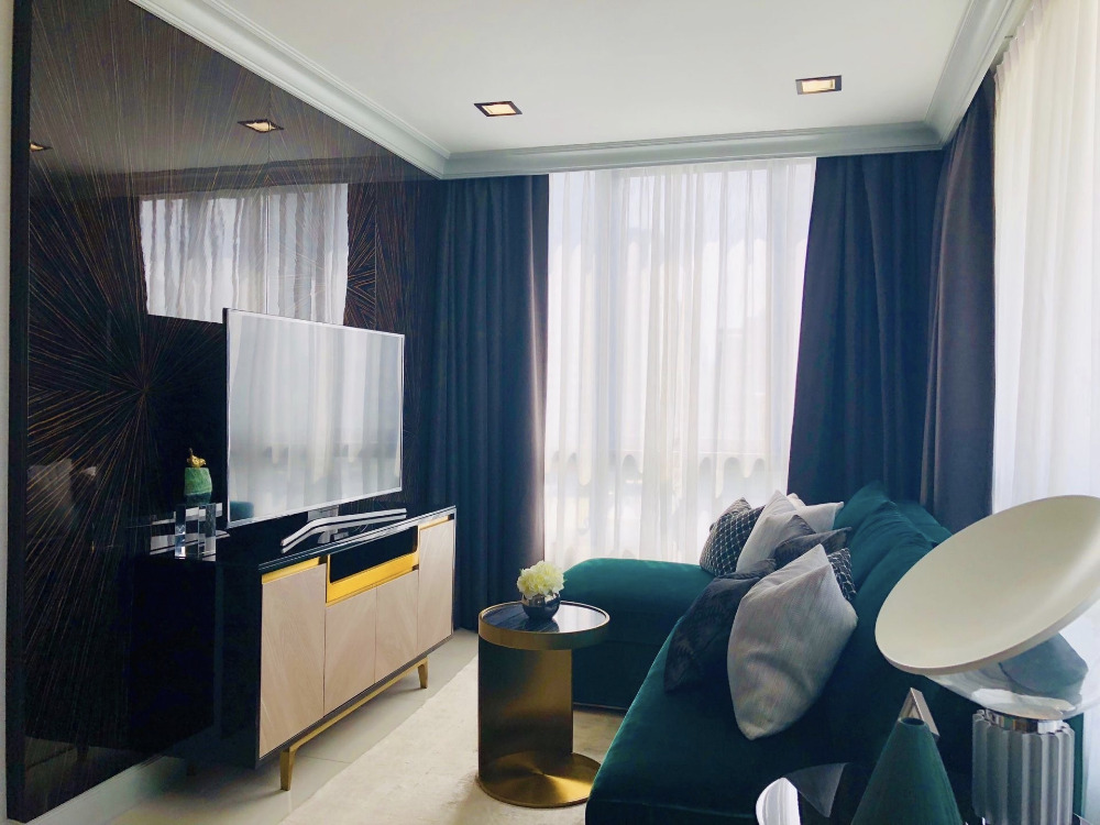 Silver Thonglor 20 Apartment for sale 196sqwah 43 units 450,000,000 Am: 0656199198