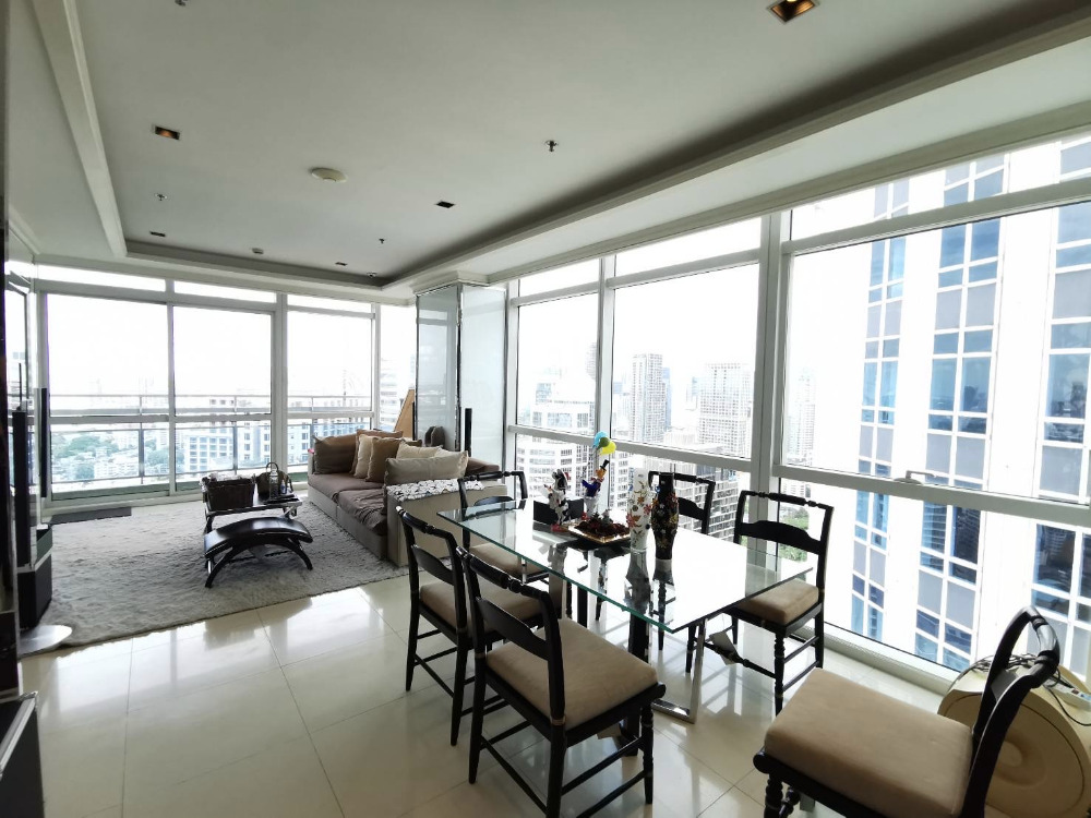 Athenee Residence 2bed 2bath + maid 132.38sqm. 40,000,000 Am: 0656199198