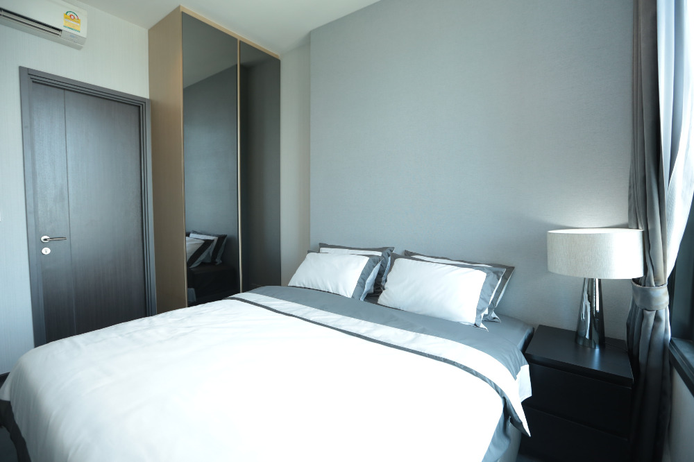 (Owner post)Edge Sukhumvit 23 1bed 33.48sqm. 7,200,000 Am: 0656199198