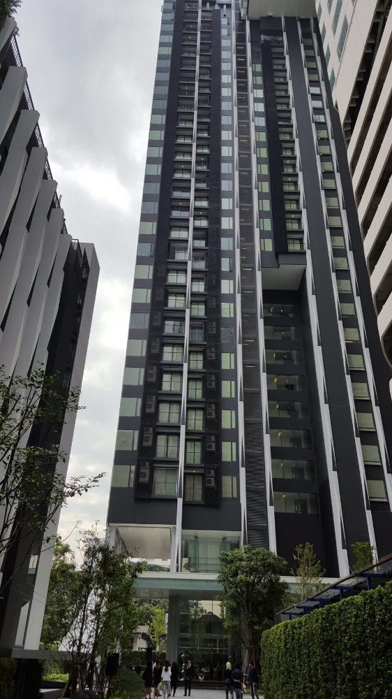 (Owner post)Edge Sukhumvit 23 1bed 33.48sqm. 7,200,000 Am: 0656199198