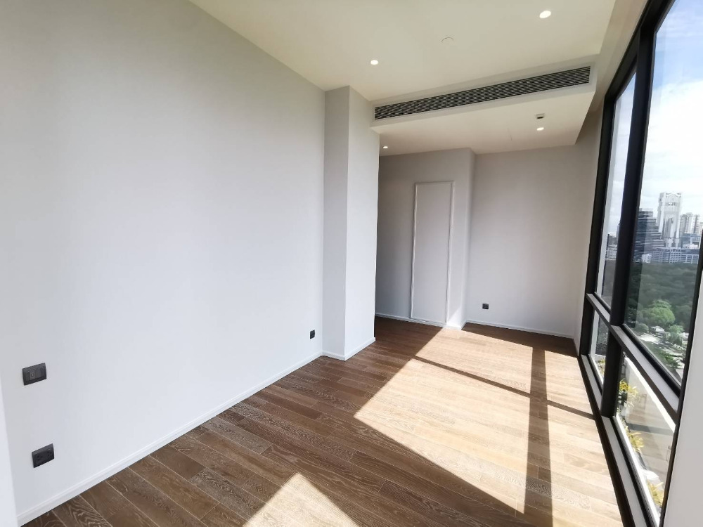 Muniq Langsuan 2+1bed 101.44sqm. 40,000,000 Am: 0656199198