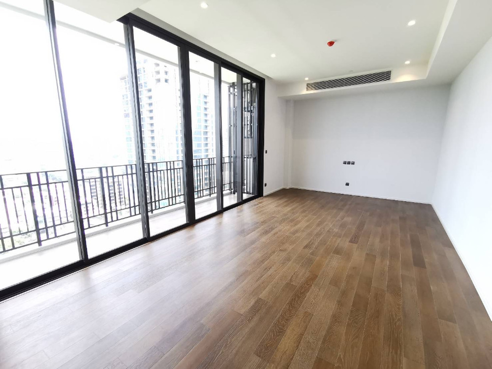 Muniq Langsuan 2bed 3bath 113sqm. 48,900,000 Am: 0656199198