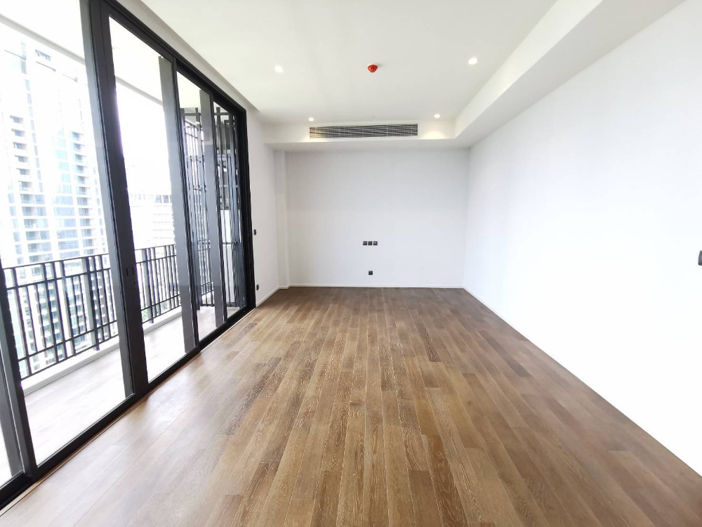 Muniq Langsuan 2bed 3bath 113sqm. 48,900,000 Am: 0656199198