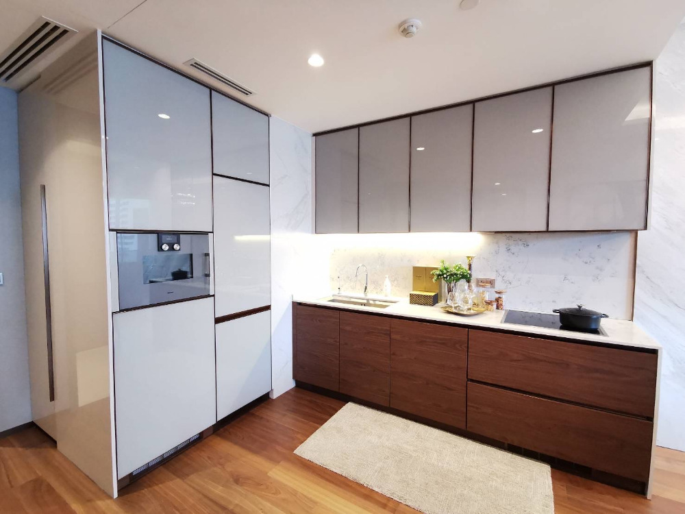 The Estelle Sukhumvit 26 2bed 2bath 90sqm. 29,000,000 Am: 0656199198