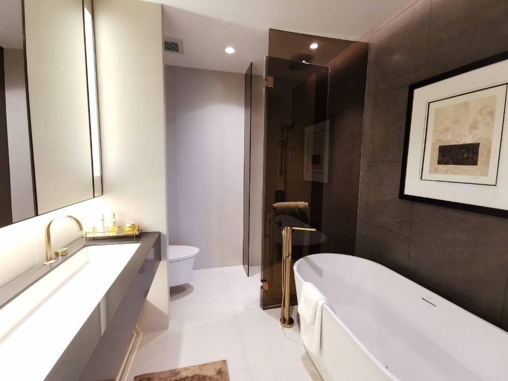 The Estelle Sukhumvit 26 2bed 2bath 90sqm. 29,000,000 Am: 0656199198