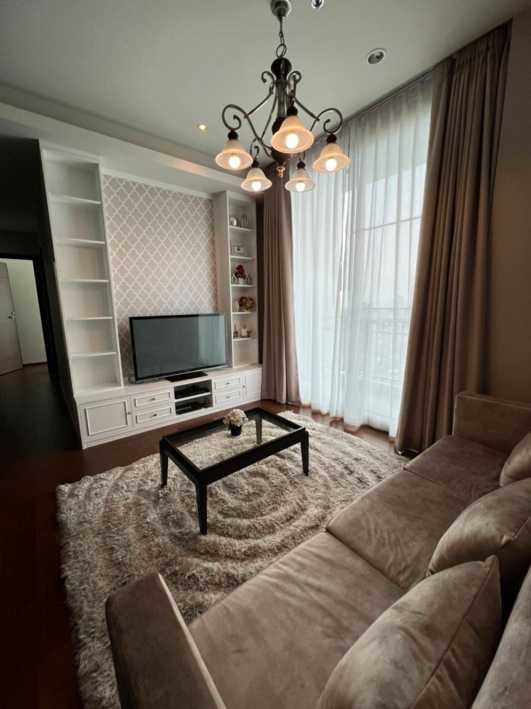 Quattro 2bed 81sqm. 3X Fl. Sale/Rent 19,900,000 Corner South/East Am: 0656199198