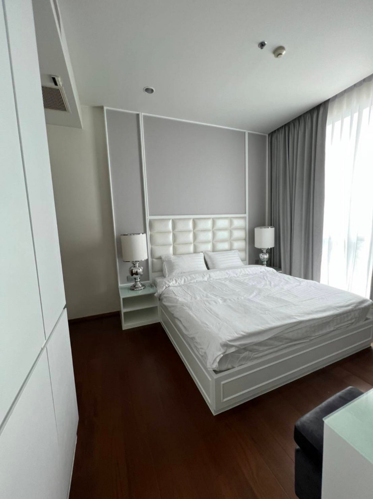 Quattro 2bed 81sqm. 3X Fl. Sale/Rent 19,900,000 Corner South/East Am: 0656199198