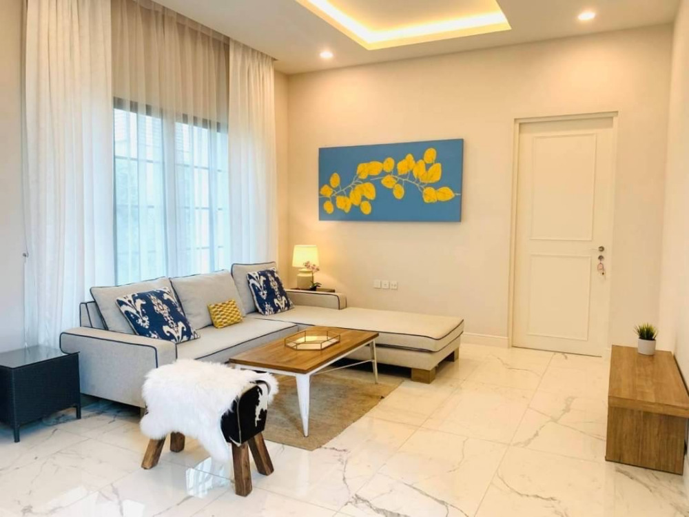 ฺBaan Sansiri Pattanakarn 4bed 5bath 180.20sqwah 155,000,000 mil Am: 0656199198