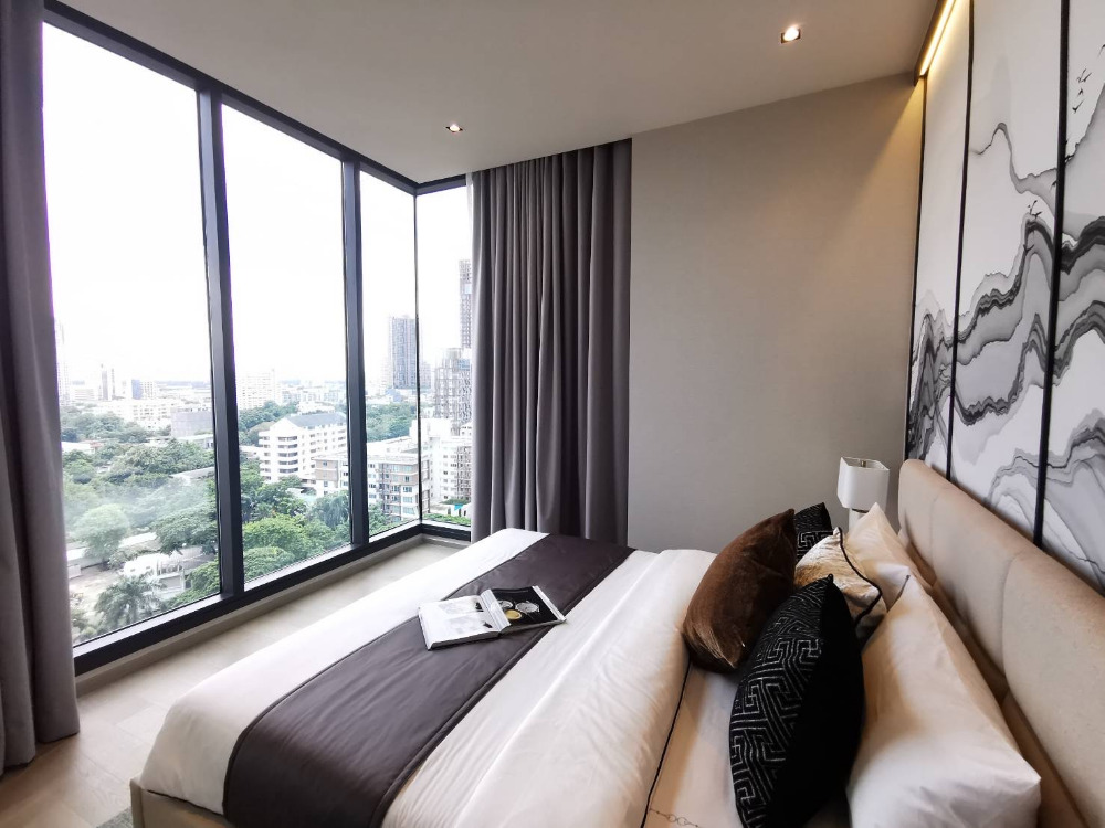 Hyde Heritage Thonglor 1bed 59.31sqm. 18,000,000 Facing South River view!!! Am: 0656199198