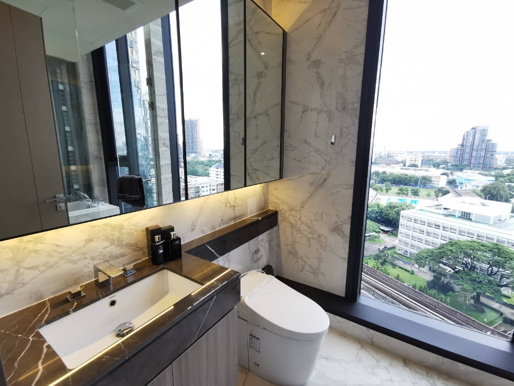 Hyde Heritage Thonglor 1bed 59.31sqm. 18,000,000 Facing South River view!!! Am: 0656199198