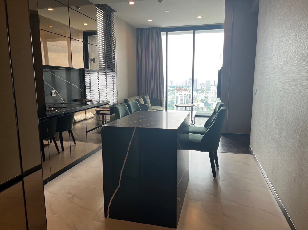 The Esse Sukhumvit 36 2bed 2bath 73sqm. 90,000/mth on 30+ Fl Am: 0656199198