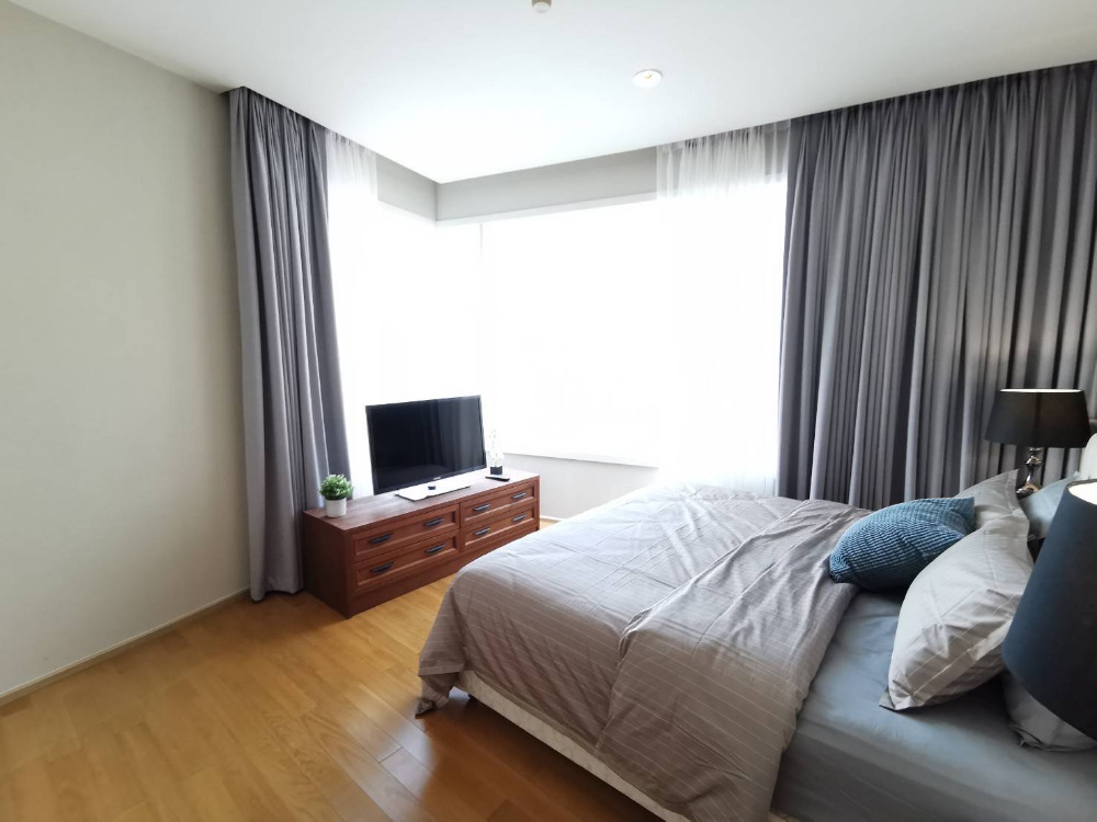 39 by Sansiri 2bed 79.37sqm. 15,300,000 Am: 0656199198