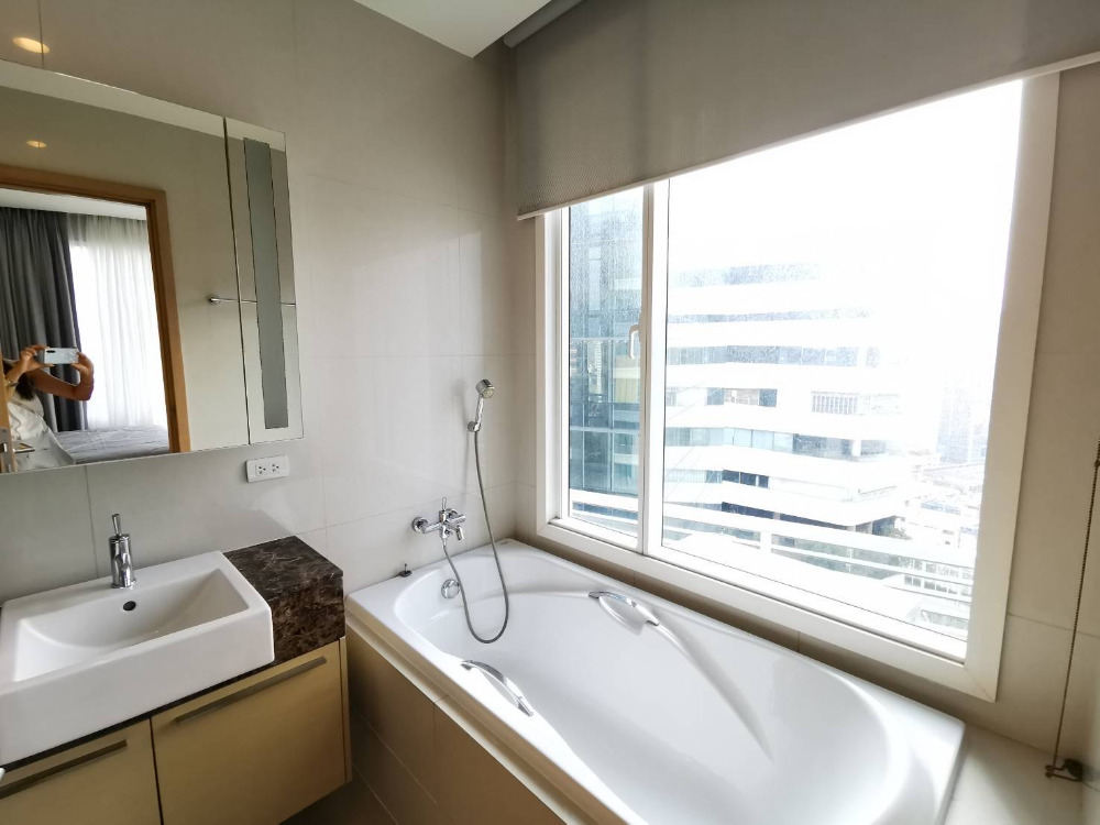 39 by Sansiri 2bed 79.37sqm. 15,300,000 Am: 0656199198