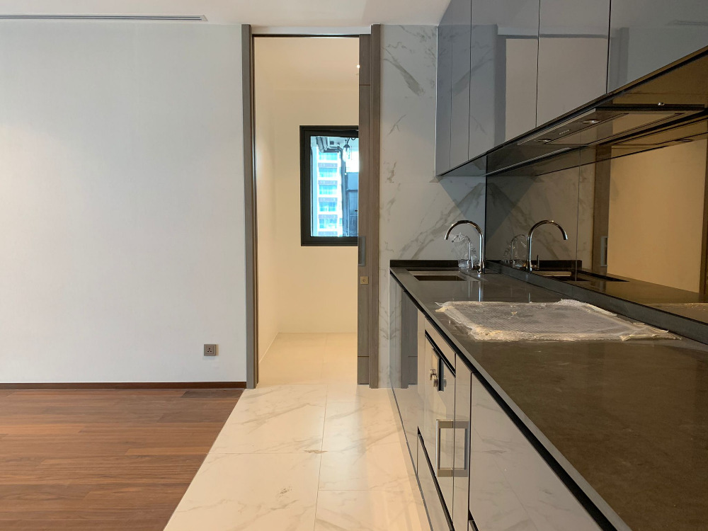 The Estelle Sukhumvit 26 2+1bed 143.5sqm. 43,000,000 Am: 0656199198