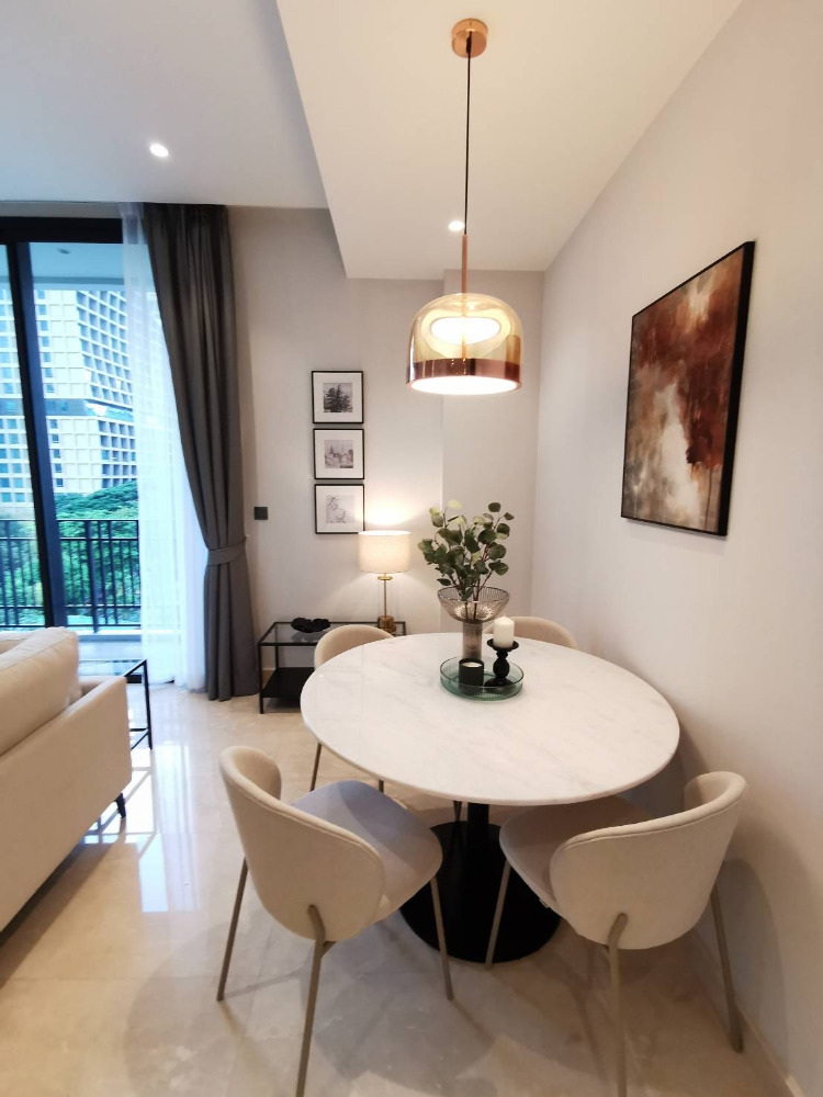 Muniq Langsuan 2bed 3bath 86sqm. 85,000/mth Am: 0656199198