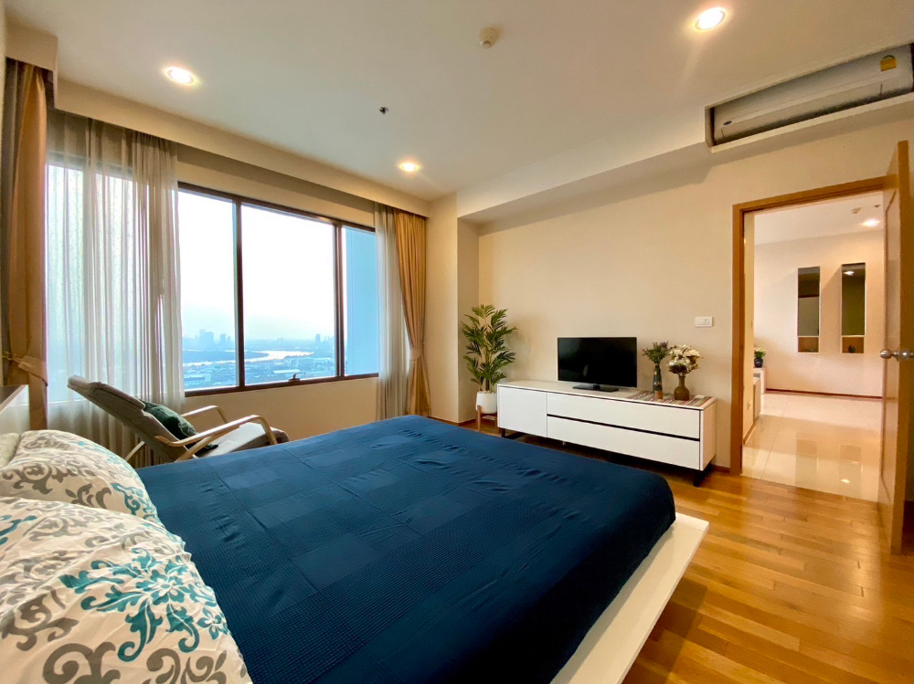 The Emporio Place 1 bed 1 bath 35+Fl  66sqm 45,000/mth Am: 0656199198