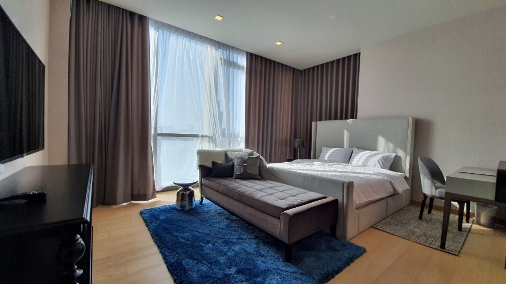 The Monument Thonglor 2bed 3bath 125sqm. 33,500,000 Am: 0656199198