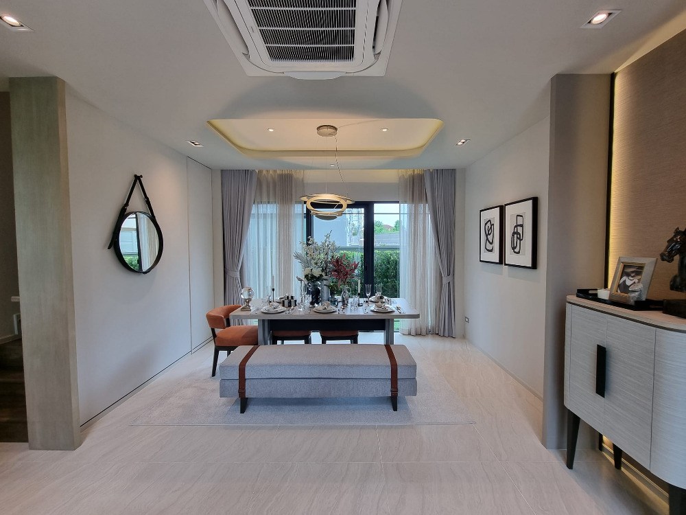 Classe Sukhumvit 77: 43.4sqw show house 2bed 3bath 24,900,000 Am: 0656199198