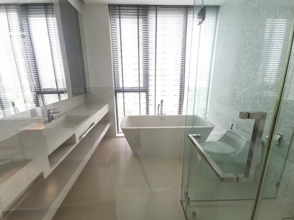 VITTORIO Sukhumvit 39: 2bed 3bath 127.40 sqm. 48,000,000 Am: 0656199198