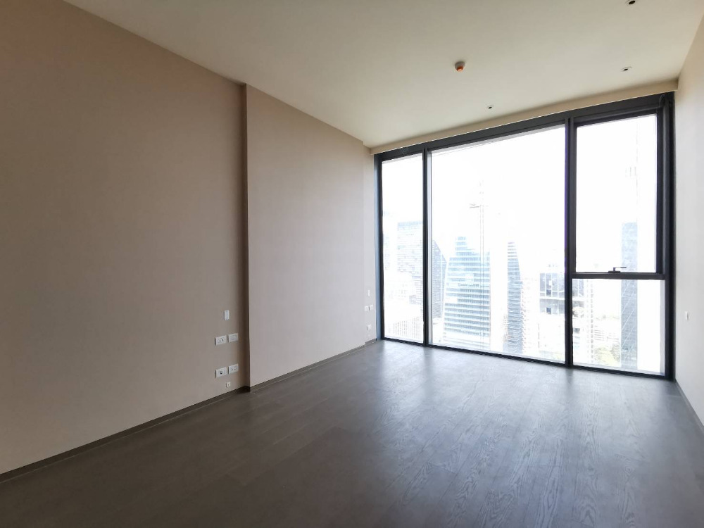 Scope Langsuan: 2 bed 3 bath 162sqm. High Floor 110,000,000 Am: 0656199198