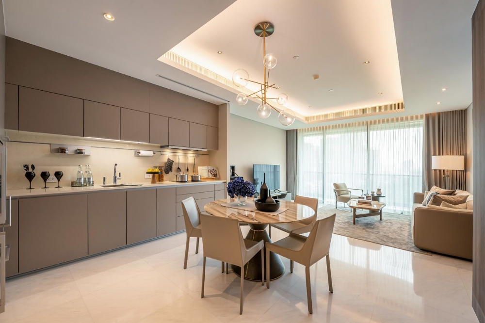 Sindhorn Tonson: 1bed 1bath 87sqm. 19,900,000 Brandnew Fully Furnished high fl. Am: 0656199198