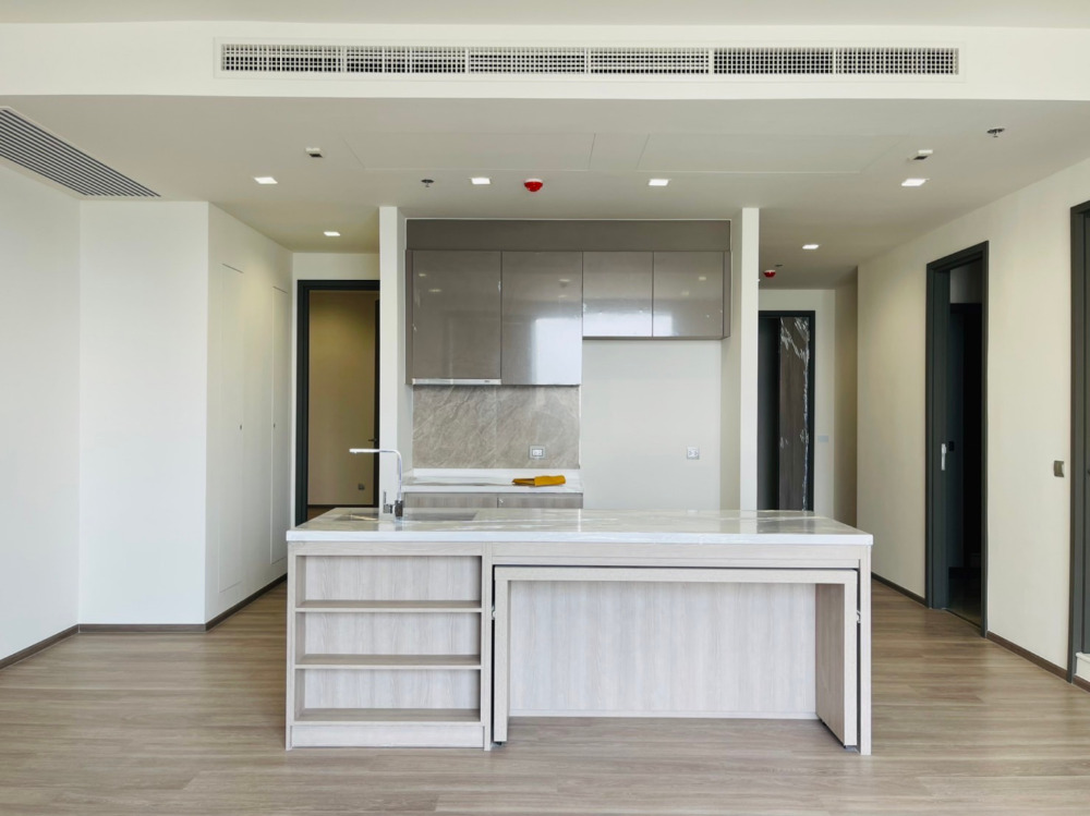 Rhythm Charoenkrung Pavillion: 3bed 3bath + maid 135sqm. Type H13