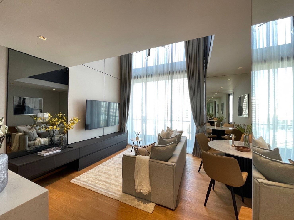 Beatniq Sukhumvit 32: Duplex 2bed 2bath  96.14sqm 110,000/mth Am: 0656199198