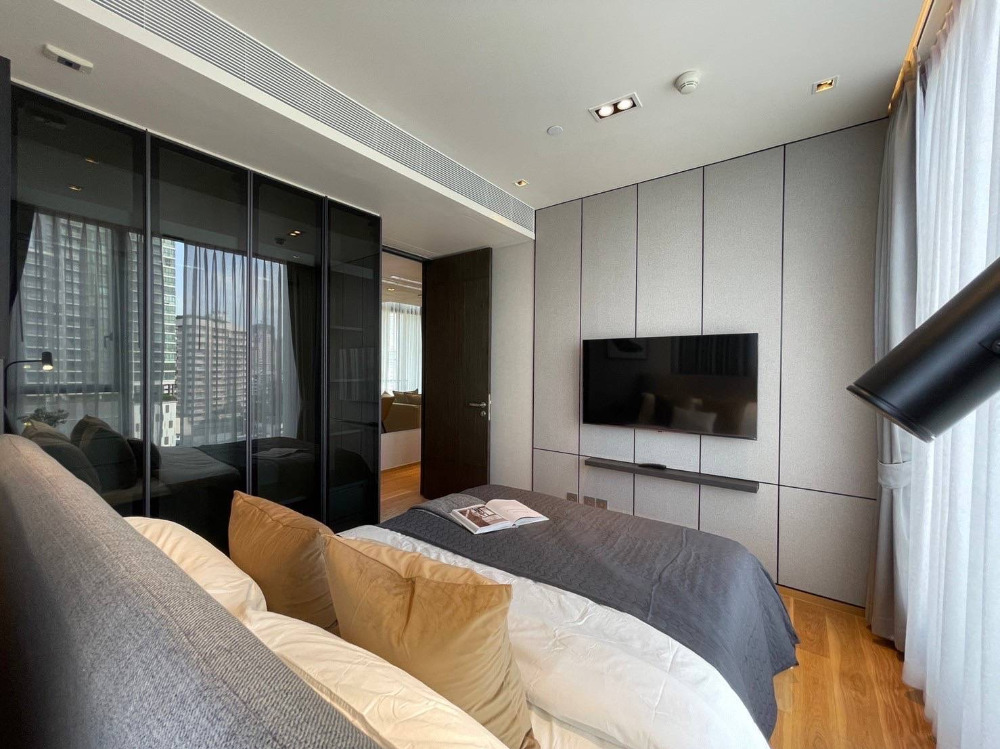 Beatniq Sukhumvit 32: Duplex 2bed 2bath  96.14sqm 110,000/mth Am: 0656199198