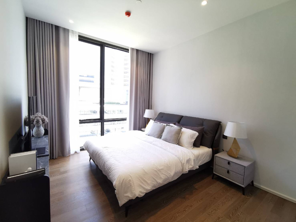 Muniq Langsuan: 1bed 1bath 56.42sqm. 65,000/mth Am: 0656199198