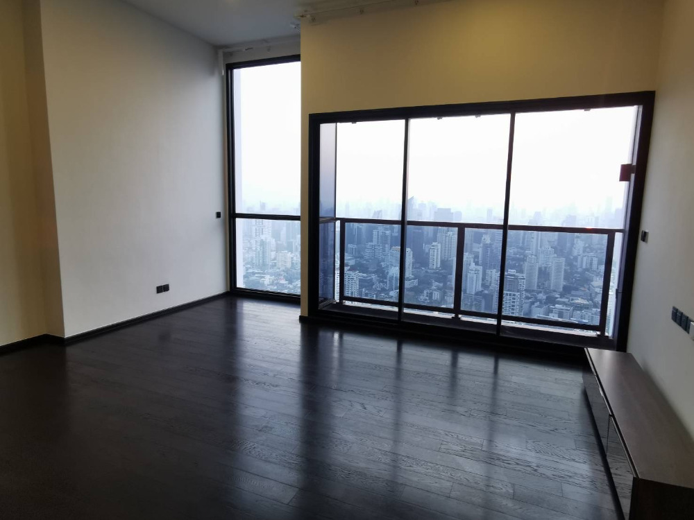 Park Origin Thonglor: 2bed 2bath 68.72sqm. 24,650,000 Am: 0656199198