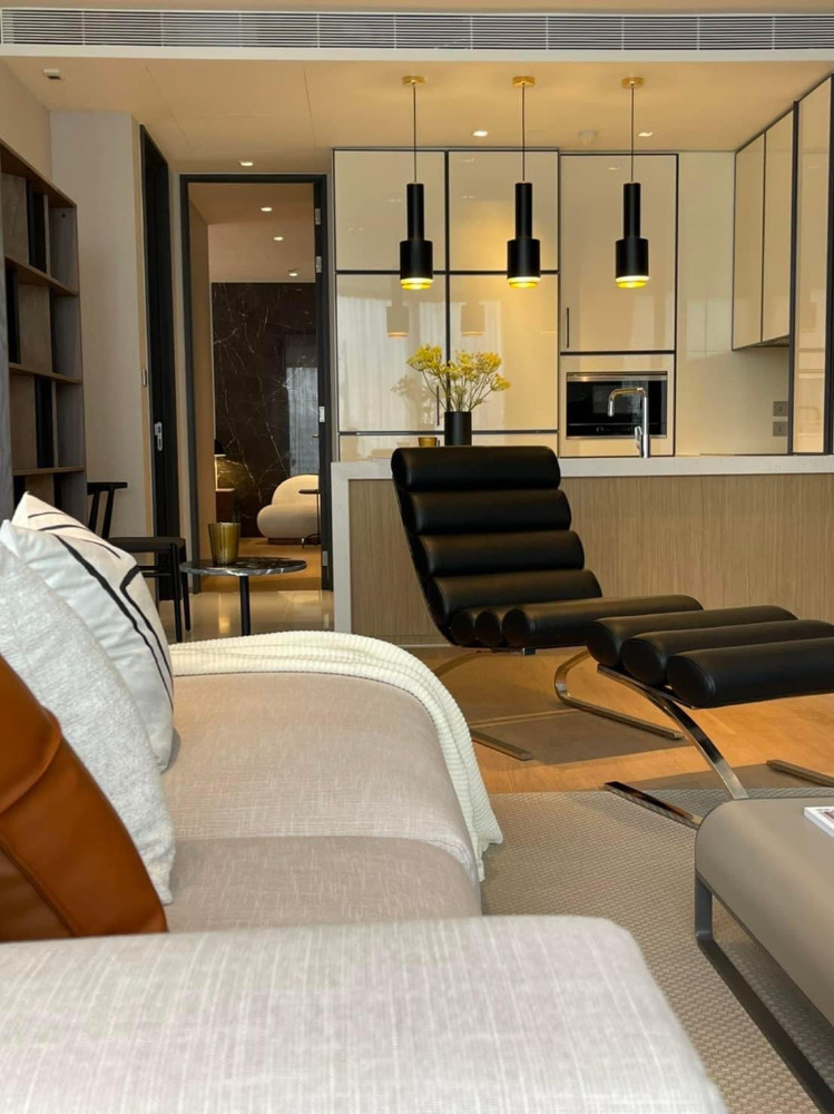 Beatniq Sukhumvit 32: 2+1bed 2bath 107.61 sqm 150,000/mth Am: 0656199198