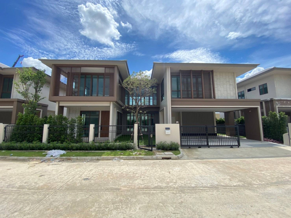 ฺฺBurasiri Krungthep Kreetha 4bed 5bath 77.3sqwah 35,000,000 Am: 0656199198