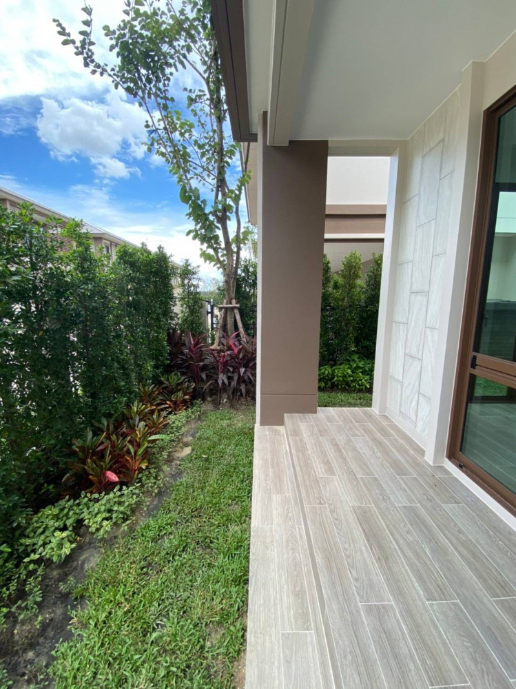 ฺฺBurasiri Krungthep Kreetha 4bed 5bath 77.3sqwah 35,000,000 Am: 0656199198