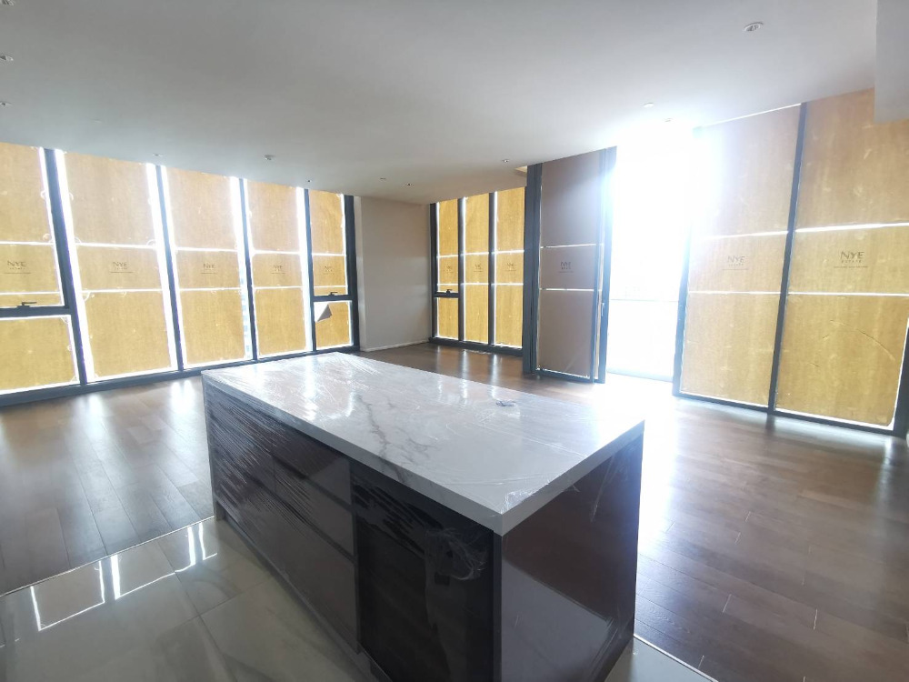 Kraam Sukhumvit 26: 2bed 2bath 121.40sqm. 48,000,000 Pool view Am: 0656199198