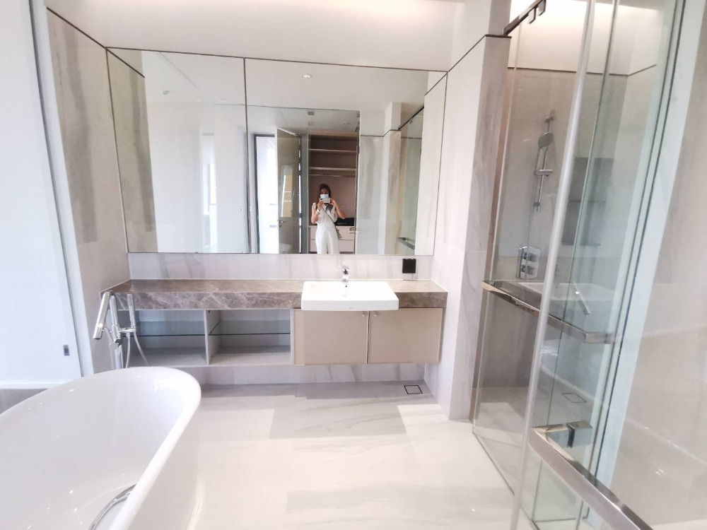 Kraam Sukhumvit 26: 2bed 2bath 121.40sqm. 48,000,000 Pool view Am: 0656199198