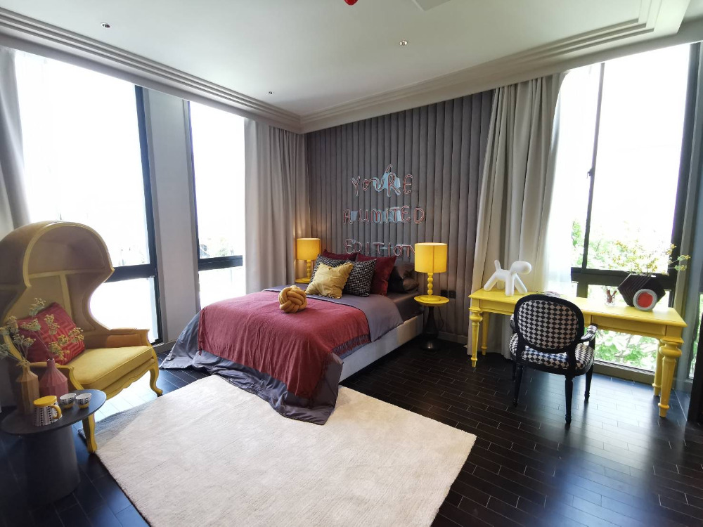 Grand Bangkok Boulevard Rama 9 Krungthep Kreetha: 5bed 6bath 102.9sqwah 593 sqm. 45,000,000 Am: 0656199198