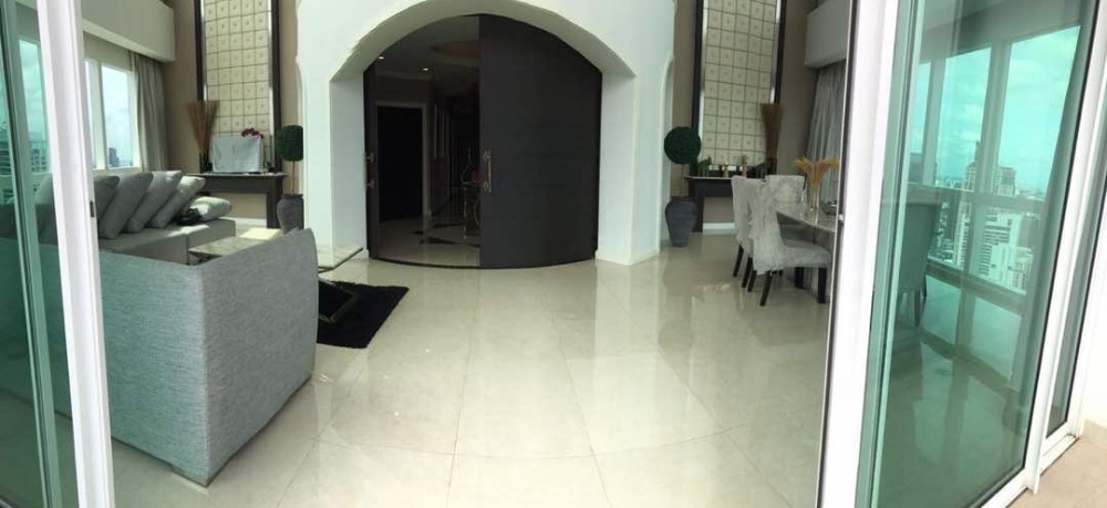 Millennium Residence Duplex Penthouse: 353sqm 3+1 bed 220,000/mth Am: 0656199198