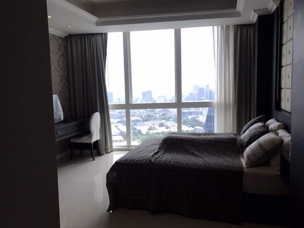 Millennium Residence Duplex Penthouse: 353sqm 3+1 bed 220,000/mth Am: 0656199198