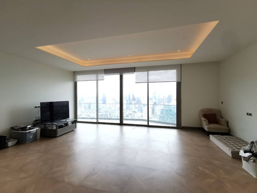 The Residences at Mandarin Oriental Bangkok: 3bed 4bath 223 sq.m 123,000,000 Am: 0656199198